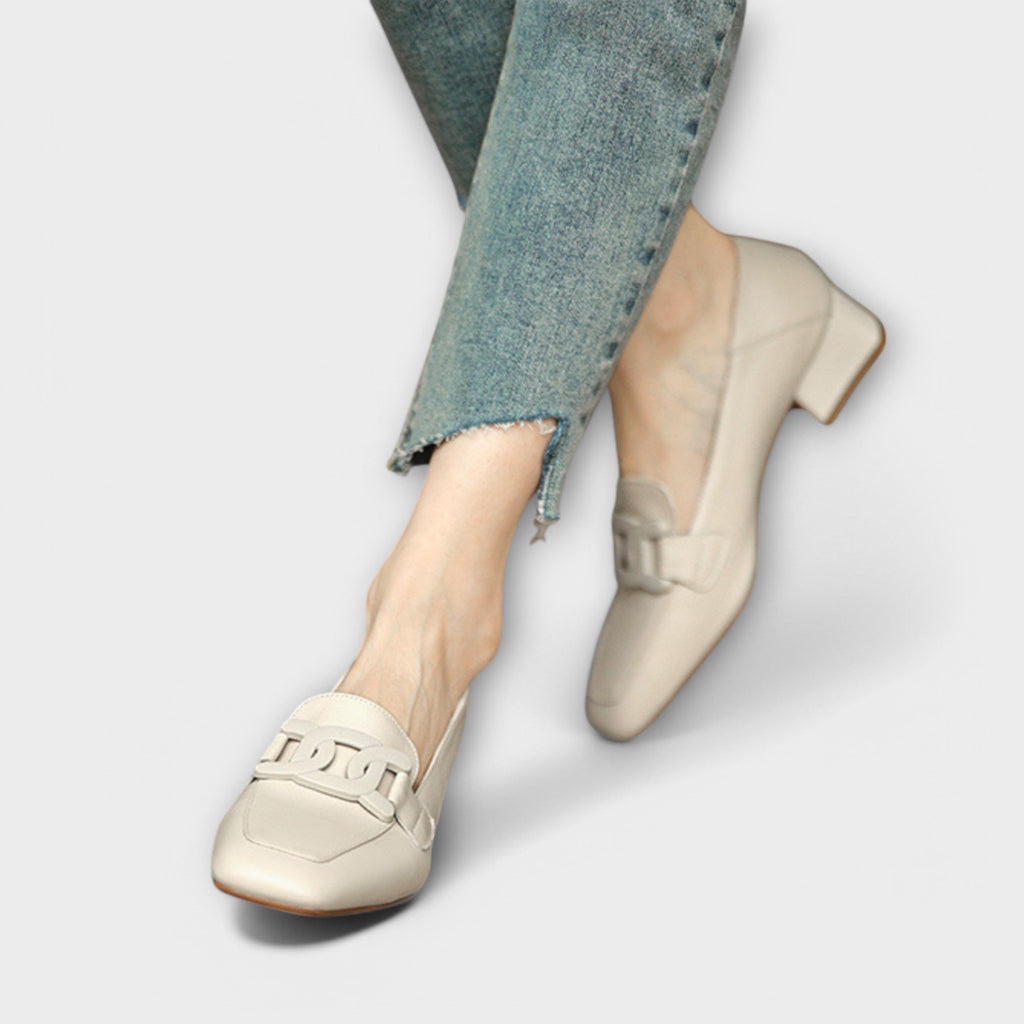 Monika | Elegant heeled loafers