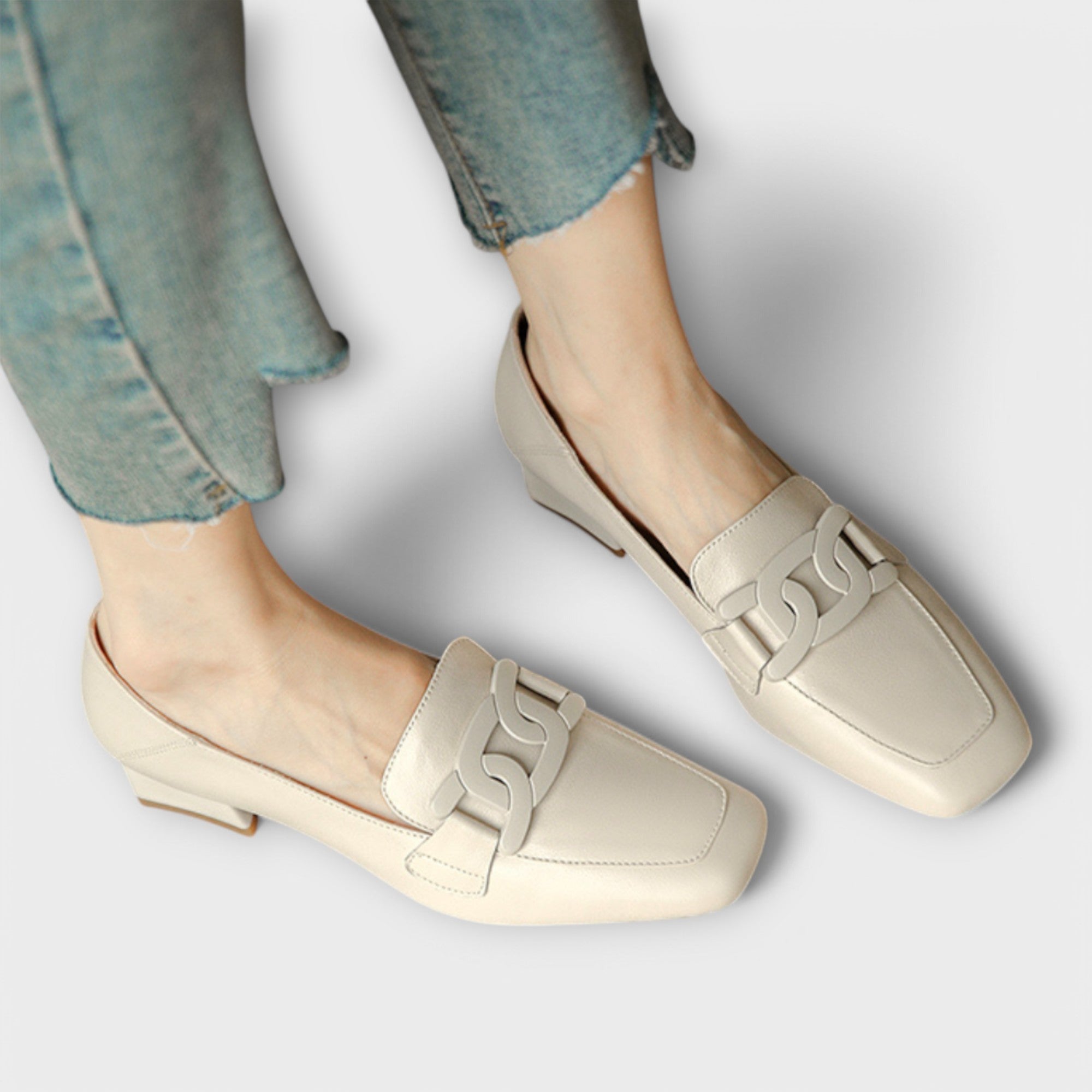 Monika | Elegant heeled loafers