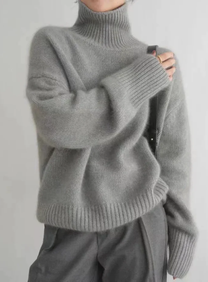 ADELAIDE | Soft Turtleneck Sweater