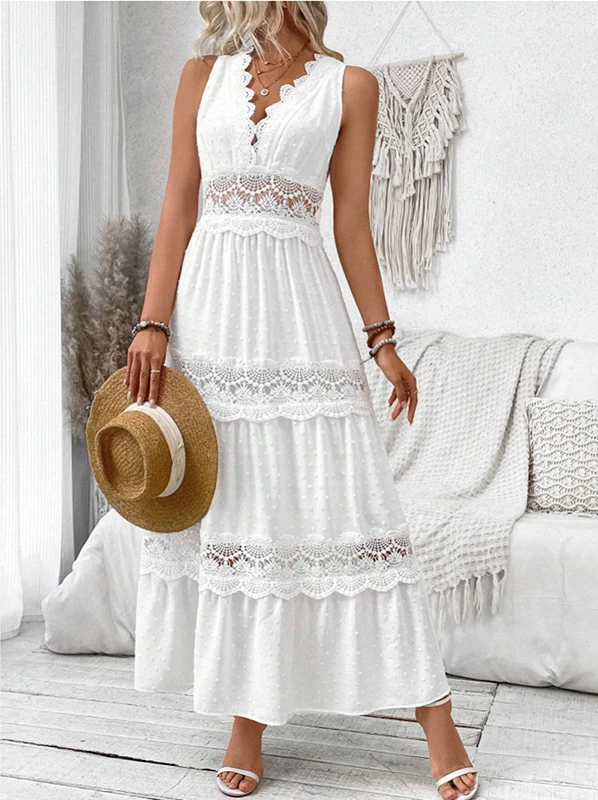 MALIKA | Lace V-Neck Dress
