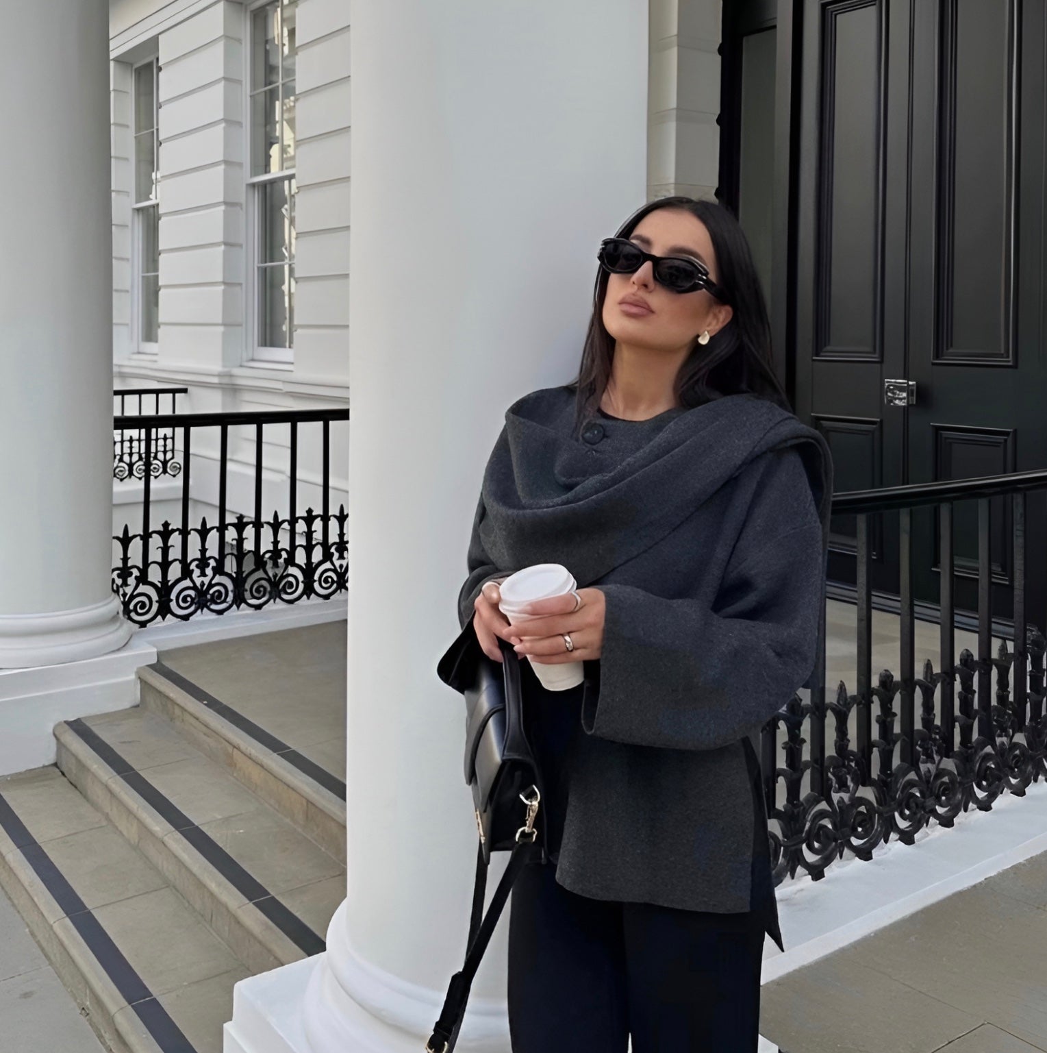 CECILIA | Cape Mantel