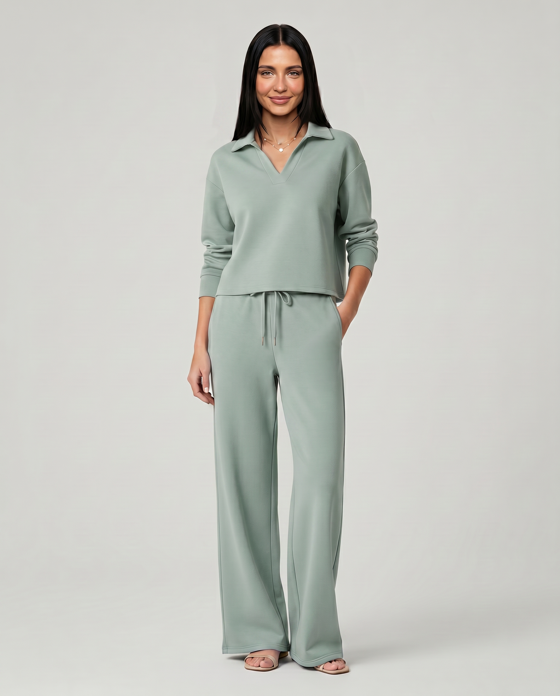Sofia Bellini | Relaxed Lounge Set For Women