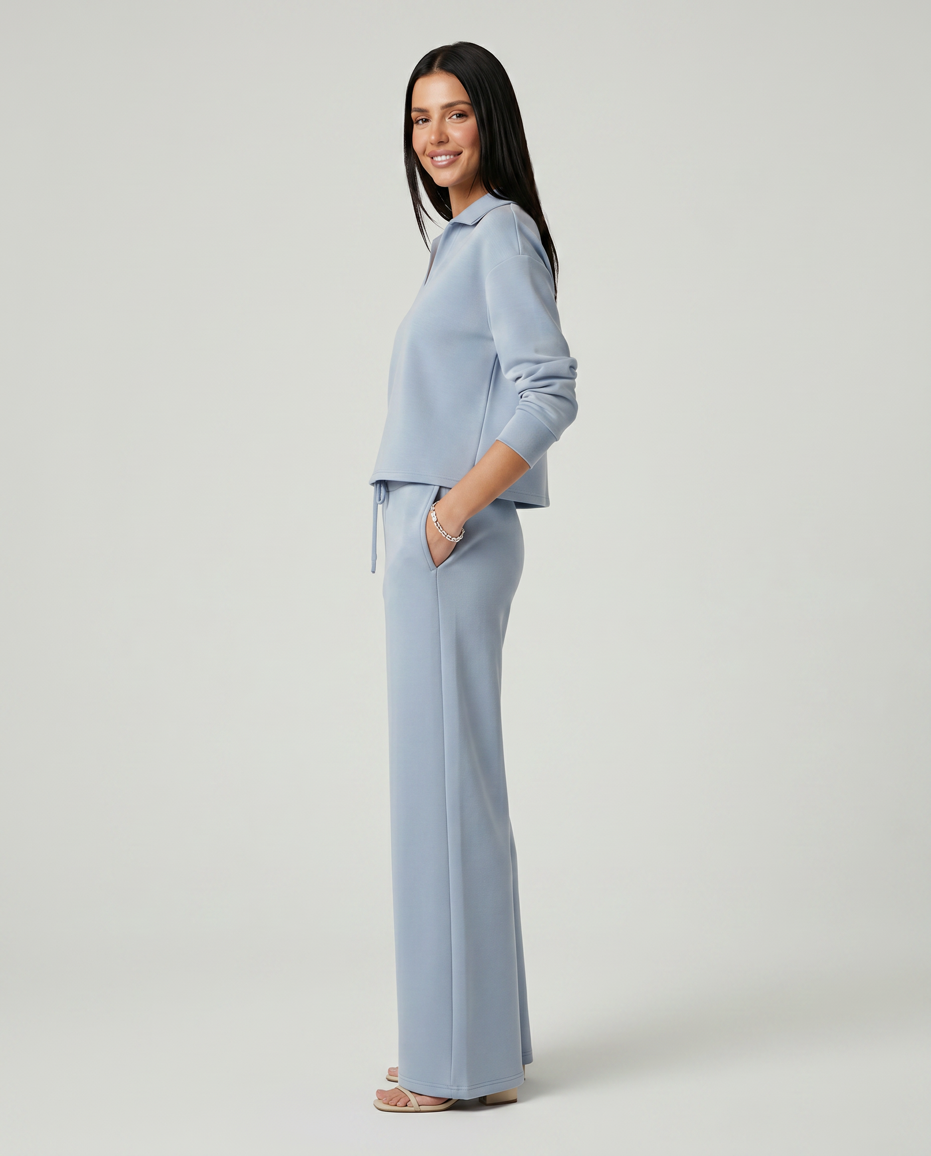 Sofia Bellini | Relaxed Lounge Set For Women