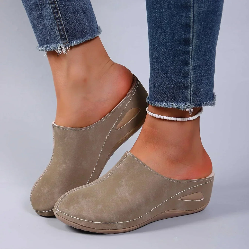 Carolina | Fleece-Lined Wedge Mules