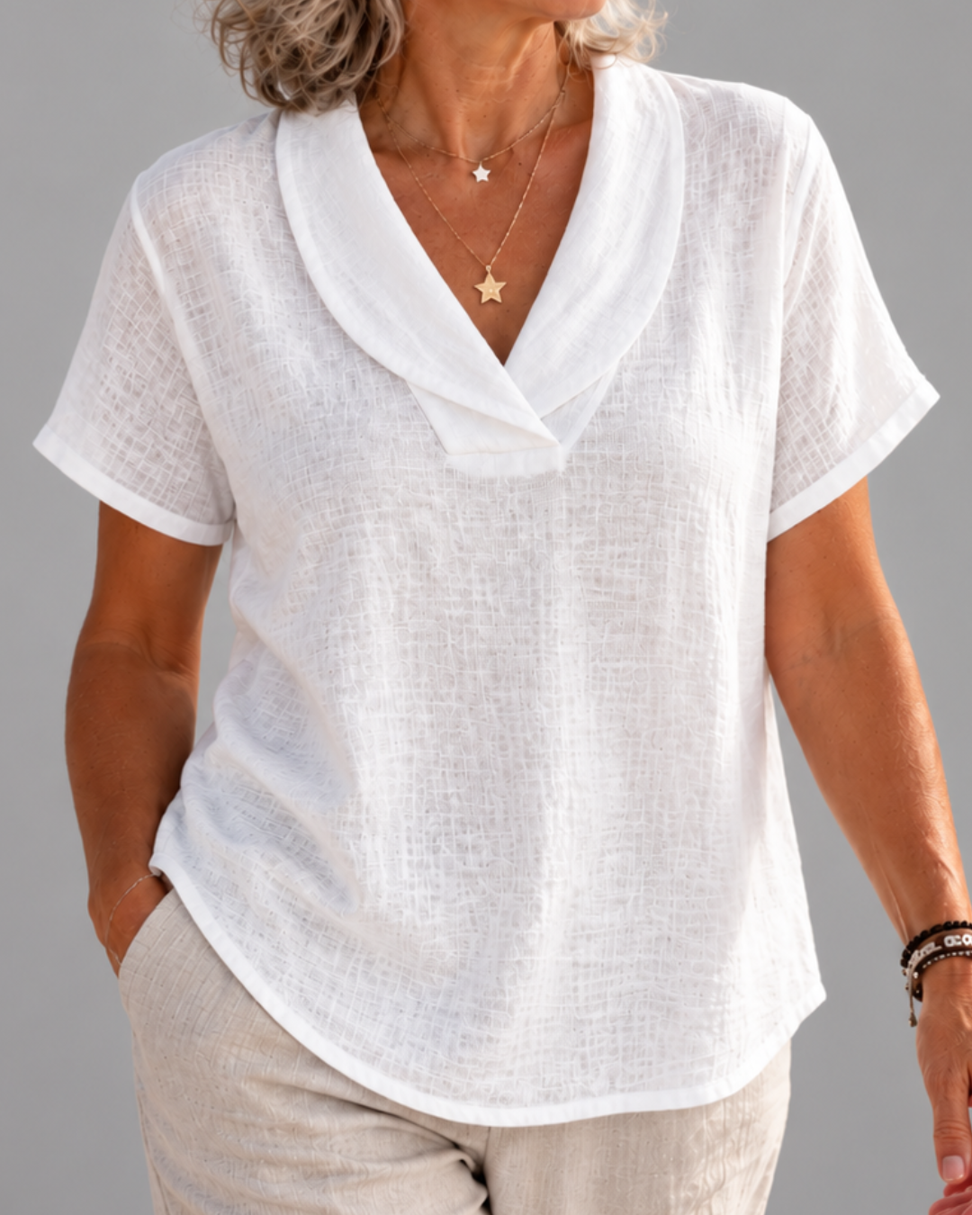 Sally | Relaxed V-Neck Linen Blouse
