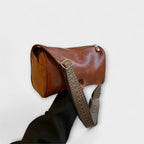 Xylo | Elegant Vintage Crossbody Bag
