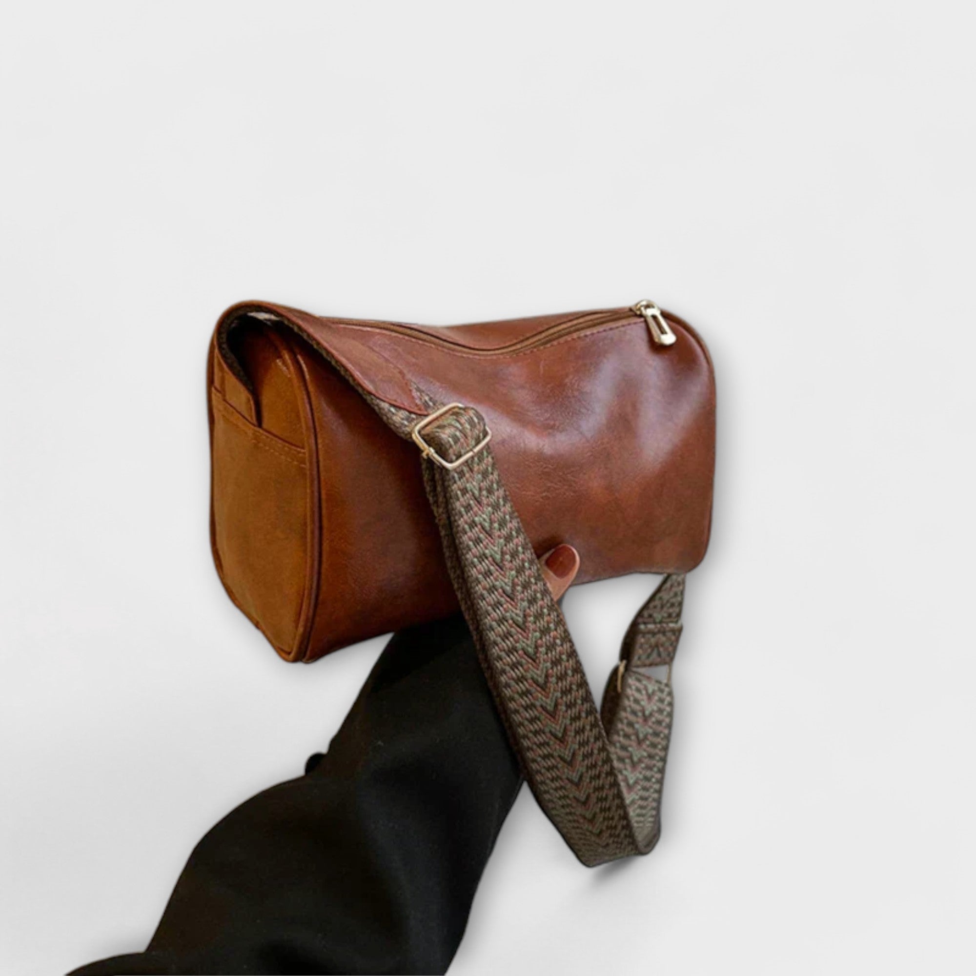 Xylo | Elegant Vintage Crossbody Bag