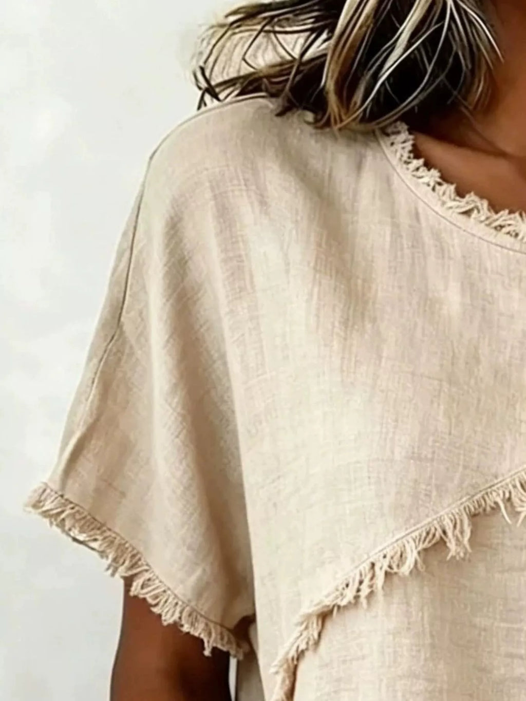 Debby | Frayed Hem Short Sleeve Top