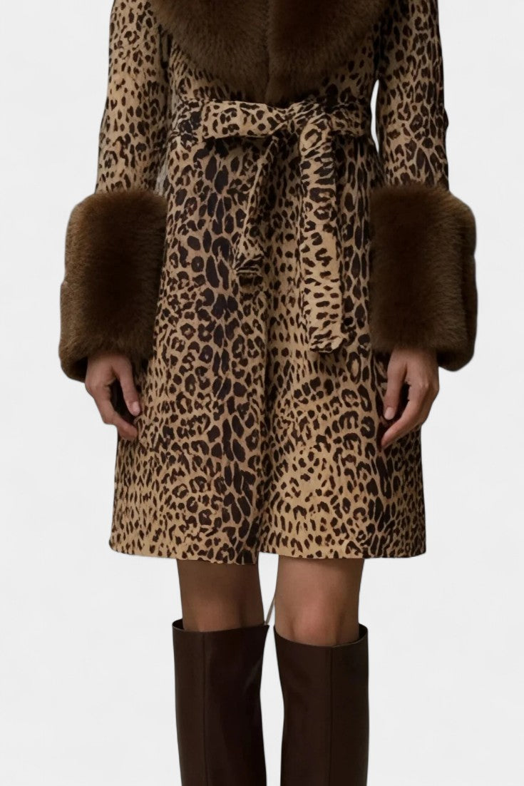 JASMINE | Leopard Print Plush Coat with Relaxed Fit